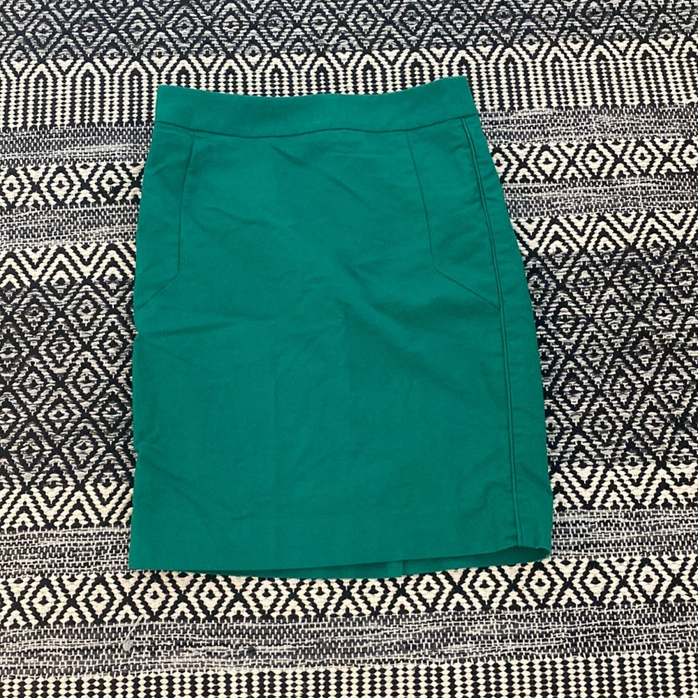 The Limited Size 0 Skirt -Green 💚